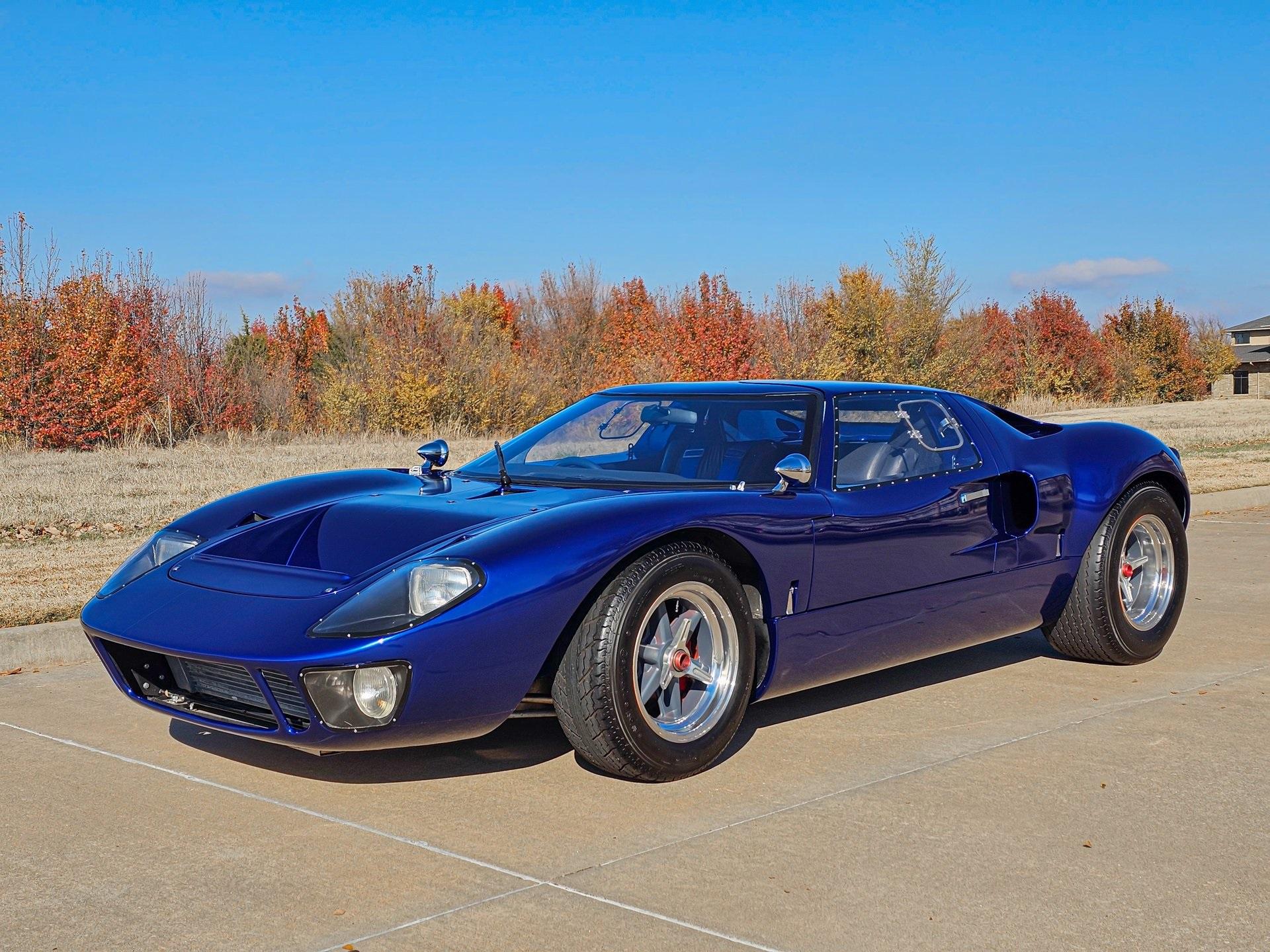 Used 1967 Ford GT40 / Ford vs Ferrari Movie Car / Certificate of  Authenticity For Sale ($254,995)