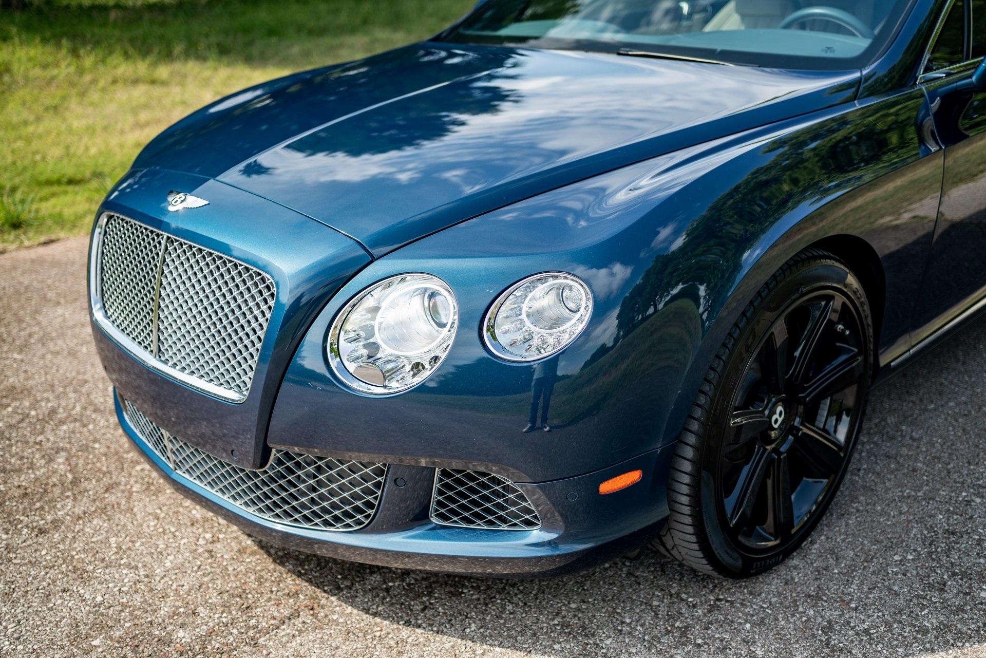Bentley 2qt Pitcher Turquoise