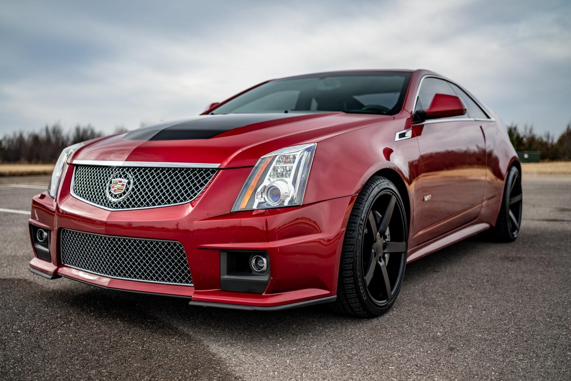 Cadillac CTS 2008 Red